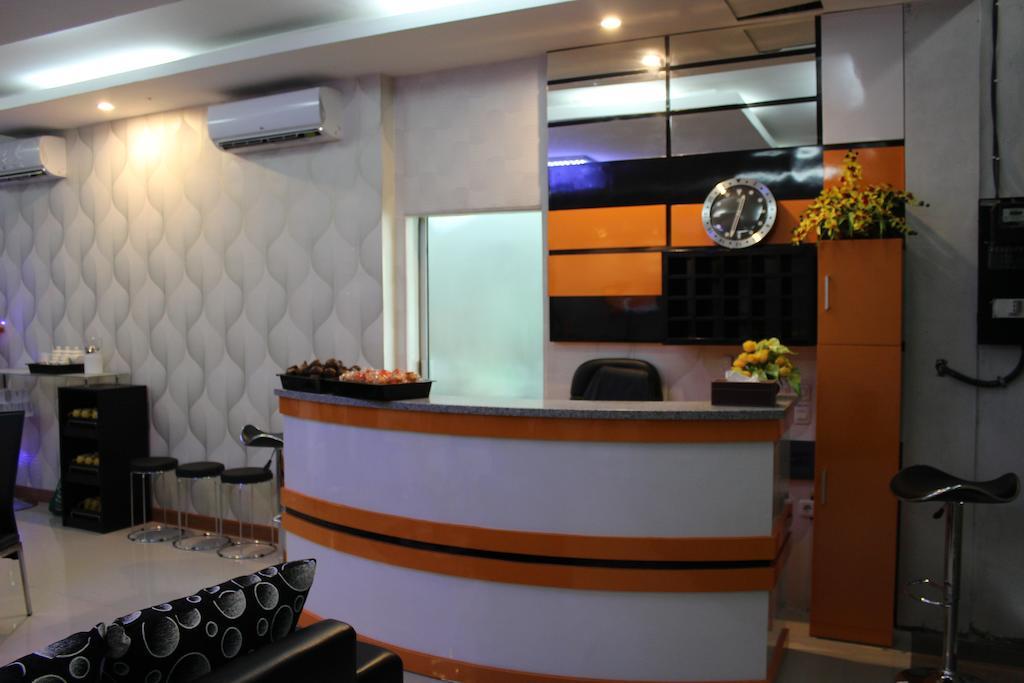 Rene Hotel Yogyakarta Bagian luar foto